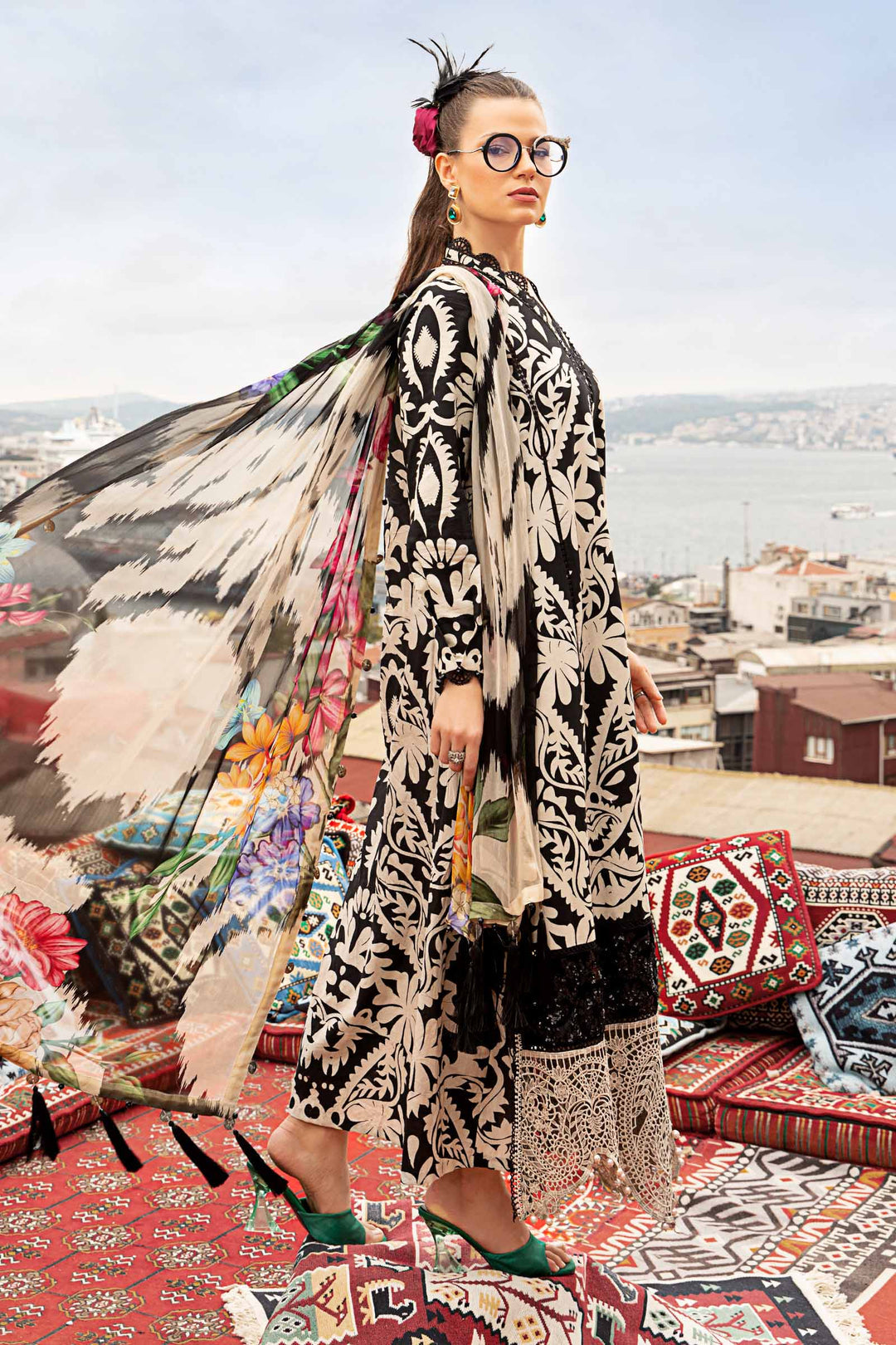 MARIA B-PRINTED LINEN WITH EMBROIDERED PATCHES UNSTICHED 3PC (SL-2307)