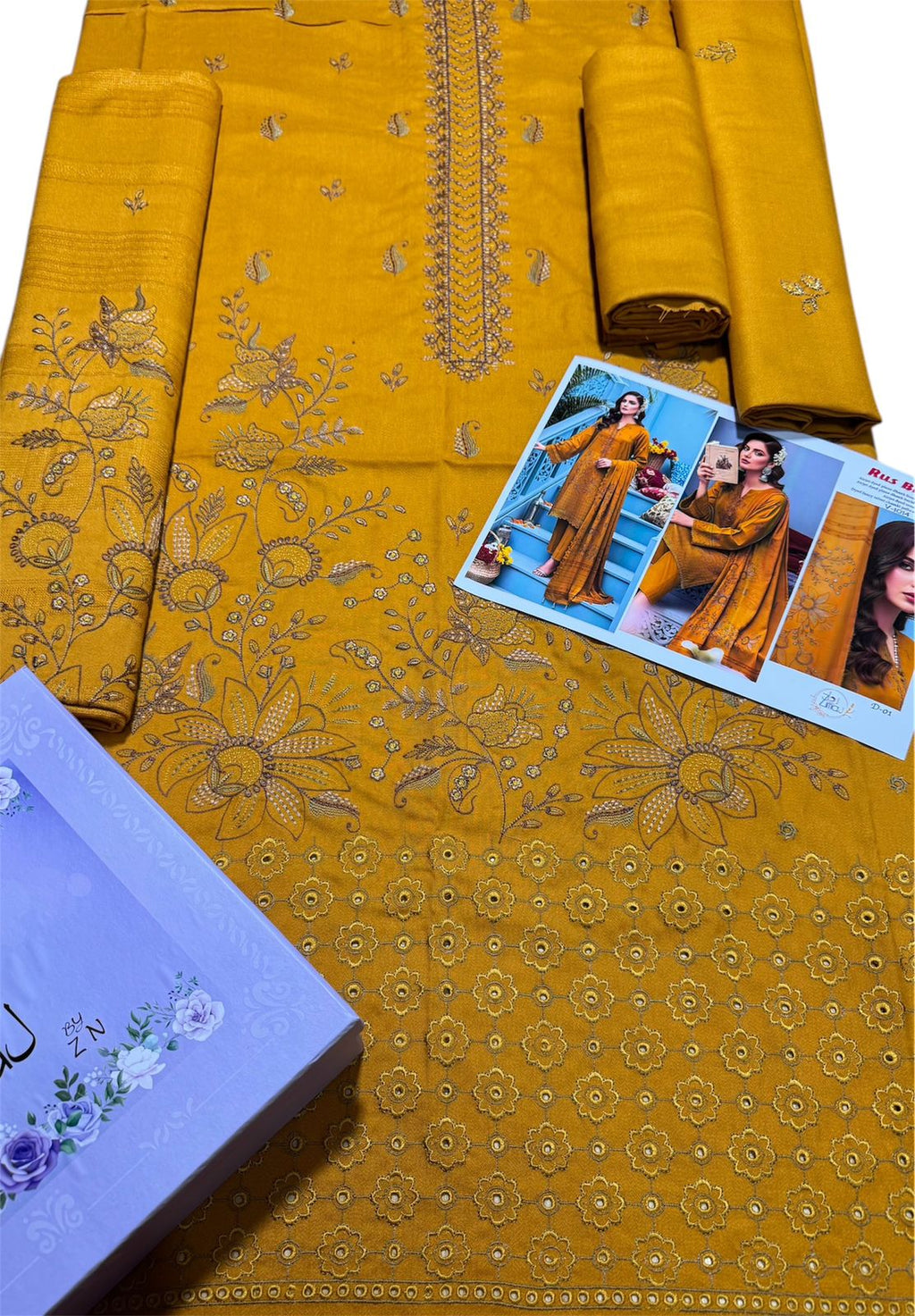 Rasbhari Dhanak Thread Embroidered 3pc with velvet dhanak jequard emb shawl