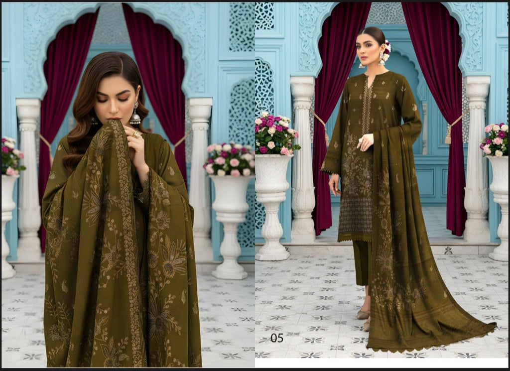 Rasbhari Dhanak Thread Embroidered 3pc with velvet dhanak jequard emb shawl